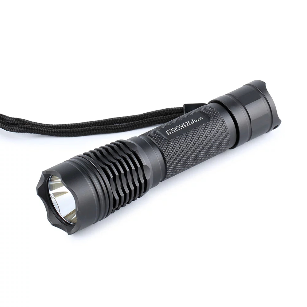 Torcia Convoy M21B con XHP70.3 - Outdoor Lighting Not Working recensione e prezzo